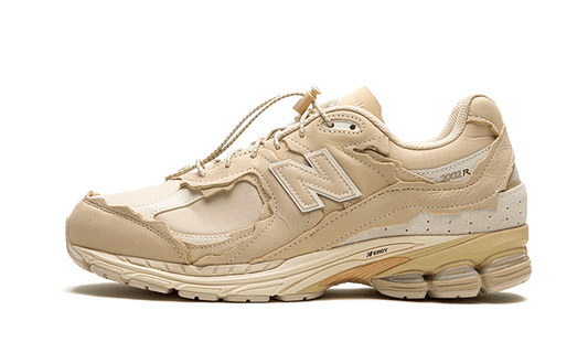 New Balance® 2002R Sandstorm Turledove