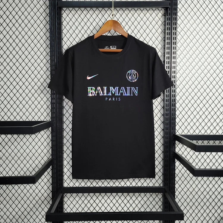 Maillot Concept Paris Saint-Germain x Balmain©